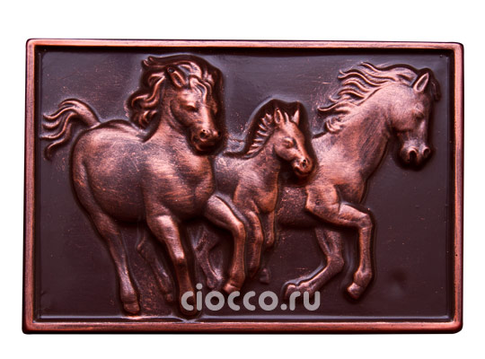 Шоколадная плитка бронзовые кони